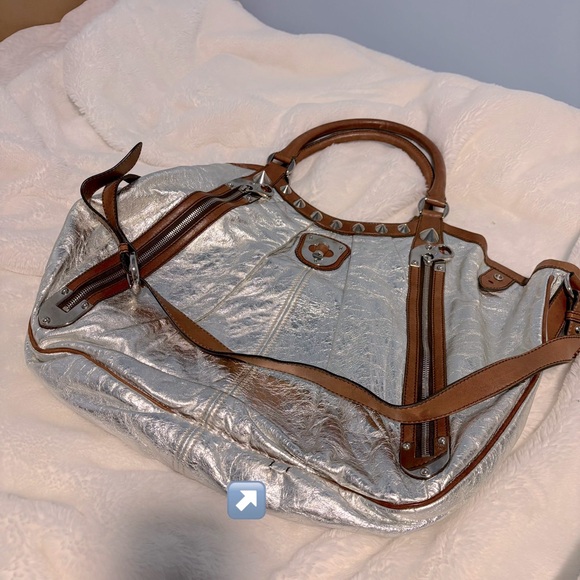 ALEXANDER MCQUEEN
Manta leather satchel / tote - Picture 6 of 7